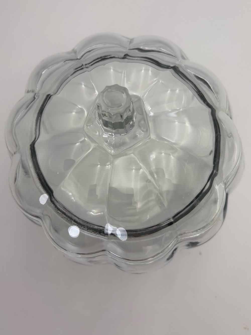 Anchor Hocking Clear Glass Pumpkin Candy Jar with Lid - Picture 4 of 9